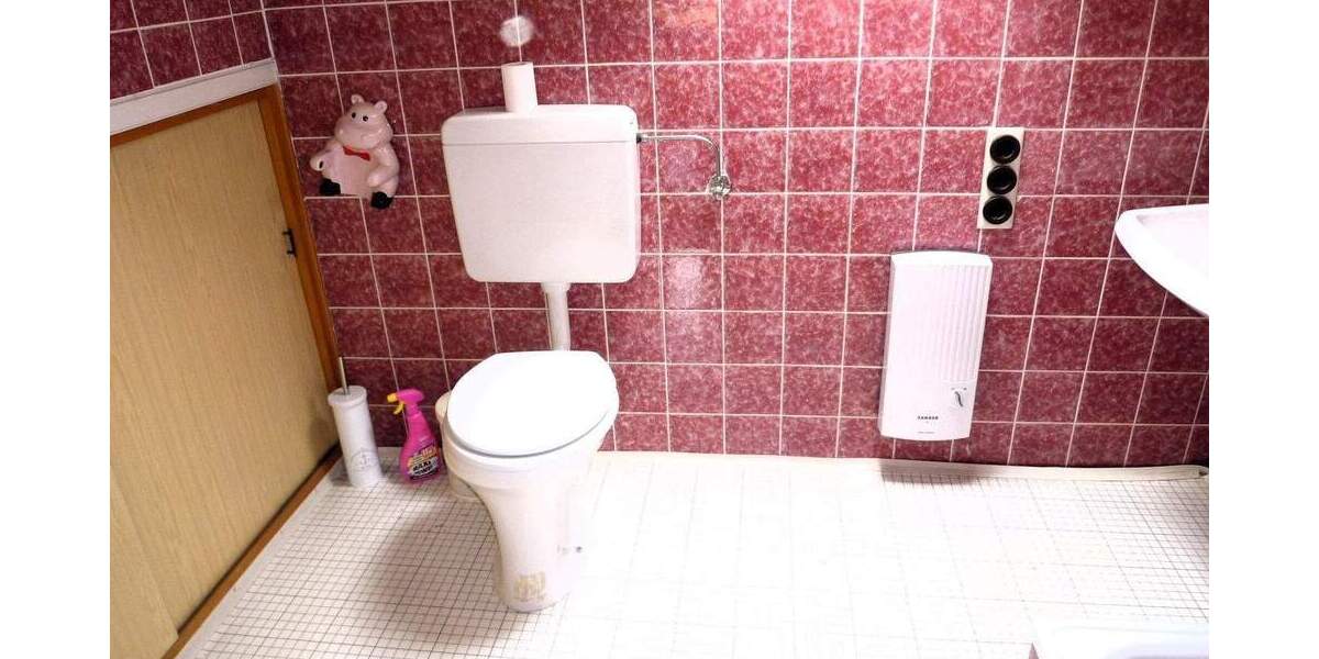 Bungalow Baesweiler - 5 Zimmer, 150 m&sup2;, 300.000&euro; | Angebot:25671392