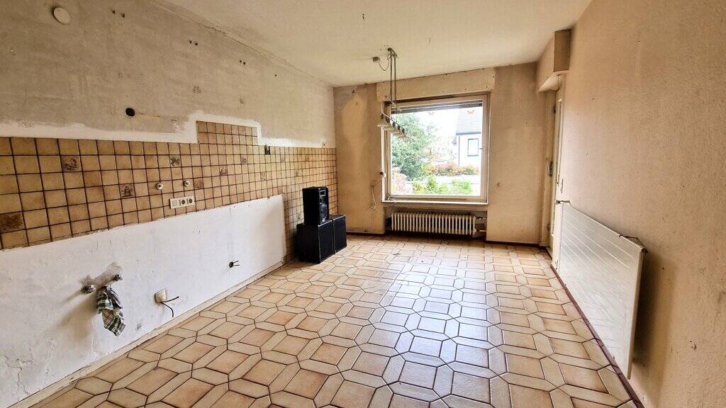 Etagenwohnung Würselen Broichweiden - 5 Zimmer, 144 m&sup2;, 235.000&euro; | Angebot:26557092