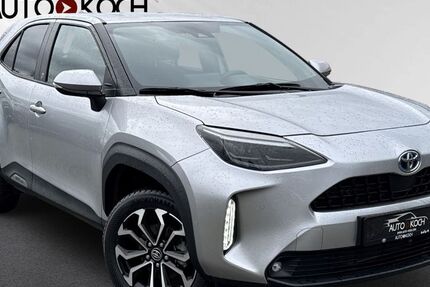 Toyota Yaris Cross 13.651 km 27.990 &euro; Eschweiler 52249