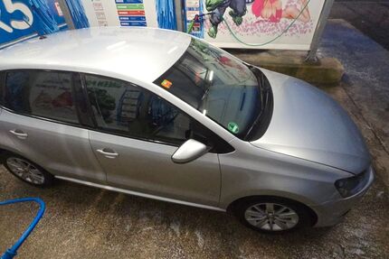 VW Polo 147.800 km 7.400 &euro; Düren 52353