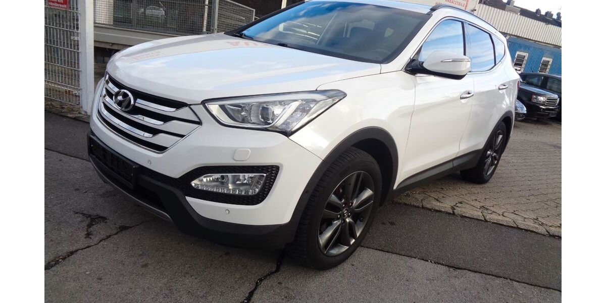 Hyundai SANTA FE 136.000 km 12.450 &euro; Alsdorf 52477