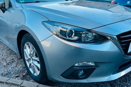 Mazda 3 145.652 km 8.650 &euro; Aachen 52080