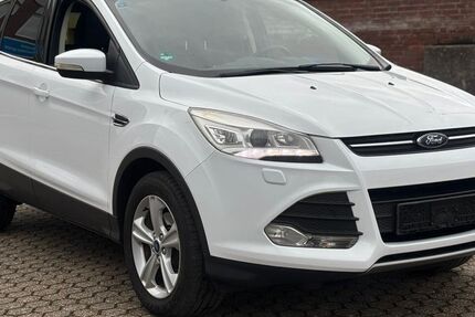 Ford Kuga 188.600 km 5.450 &euro; Düren 52349