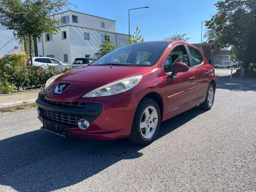 Peugeot 207 180.000 km 1.690 € Stolberg Aachen 52222