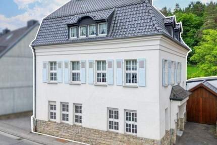 Haus Stolberg (Rheinland) Vicht - 8 Zimmer, 249 m&sup2;, 499.000&euro; | Angebot:25674474