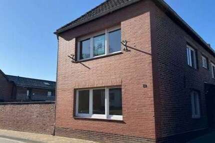 Haus Linnich - 4 Zimmer, 109 m&sup2;, 840&euro; | Angebot:25291945