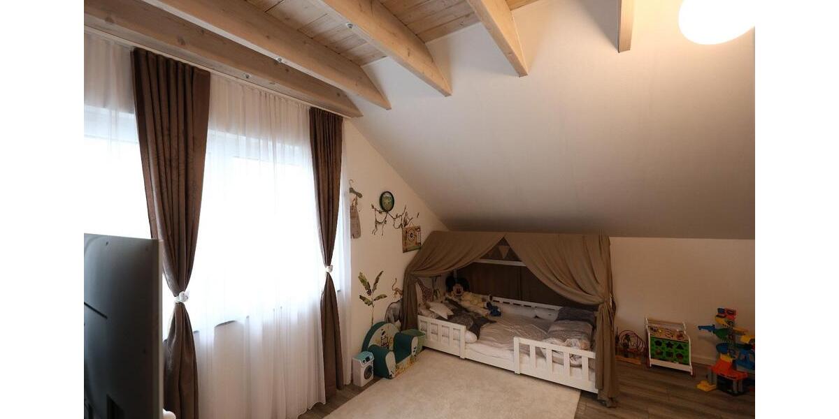 Doppelhaushälfte Aachen Aachen-Mitte - 5 Zimmer, 118 m&sup2;, 480.000&euro; | Angebot:25024927