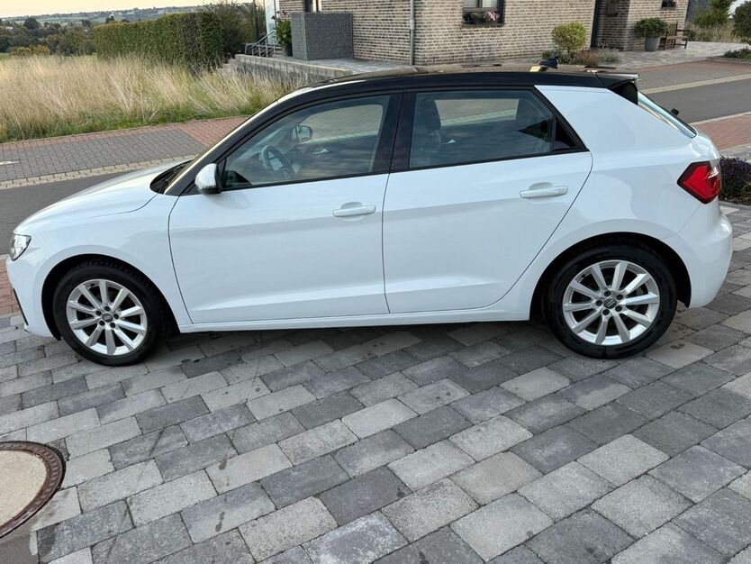 Audi A1 127.000 km 13.850 € Huertgenwald 52393