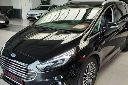 Ford S-Max 75.500 km 25.990 &euro; Monschau (bei Aachen) 52156
