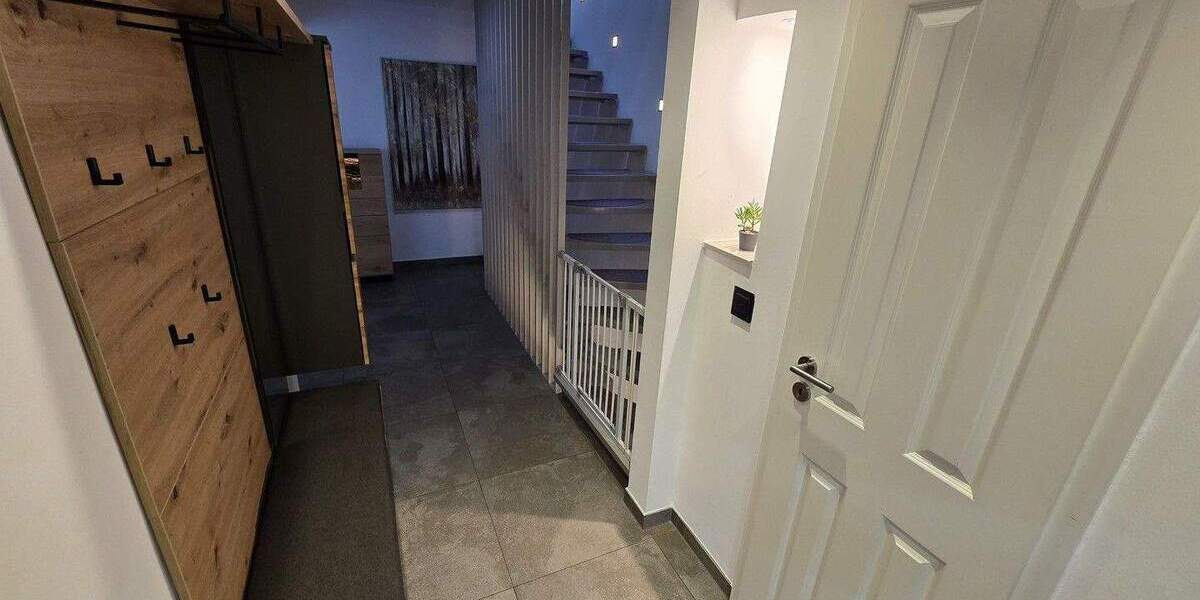 Doppelhaushälfte Aachen Aachen-Mitte - 1 Zimmer, 217 m&sup2;, 1.249.000&euro; | Angebot:25820149