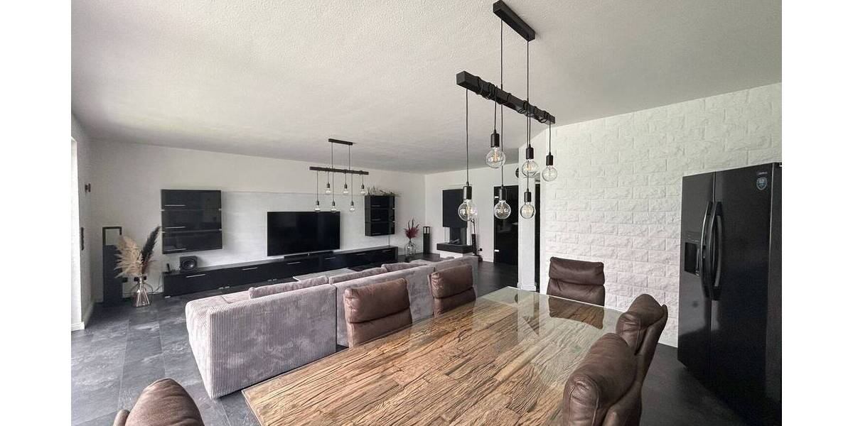 Mehrfamilienhaus, Wohnhaus Übach-Palenberg Übach - 6 Zimmer, 238 m&sup2;, 695.000&euro; | Angebot:26501719