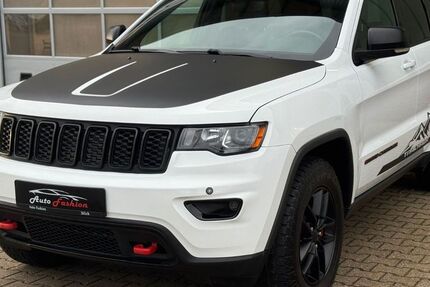 Jeep Grand Cherokee 61.000 km 34.950 &euro; Jülich 52428