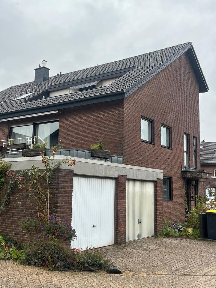 Wohnung 1.Etage Dürwiß TOP-Lage 100qm Kaltmiete 900€ zimmer