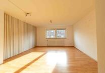 Moderne 2-Zimmer-Wohnung mit Balkon in zentraler Lage von Düren