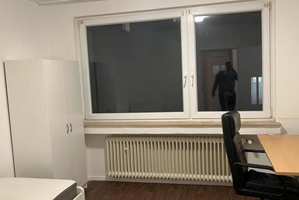 Wohnung Aachen Aachen-Mitte - 4 Zimmer, 77 m&sup2;, 450&euro; | Angebot:24759140