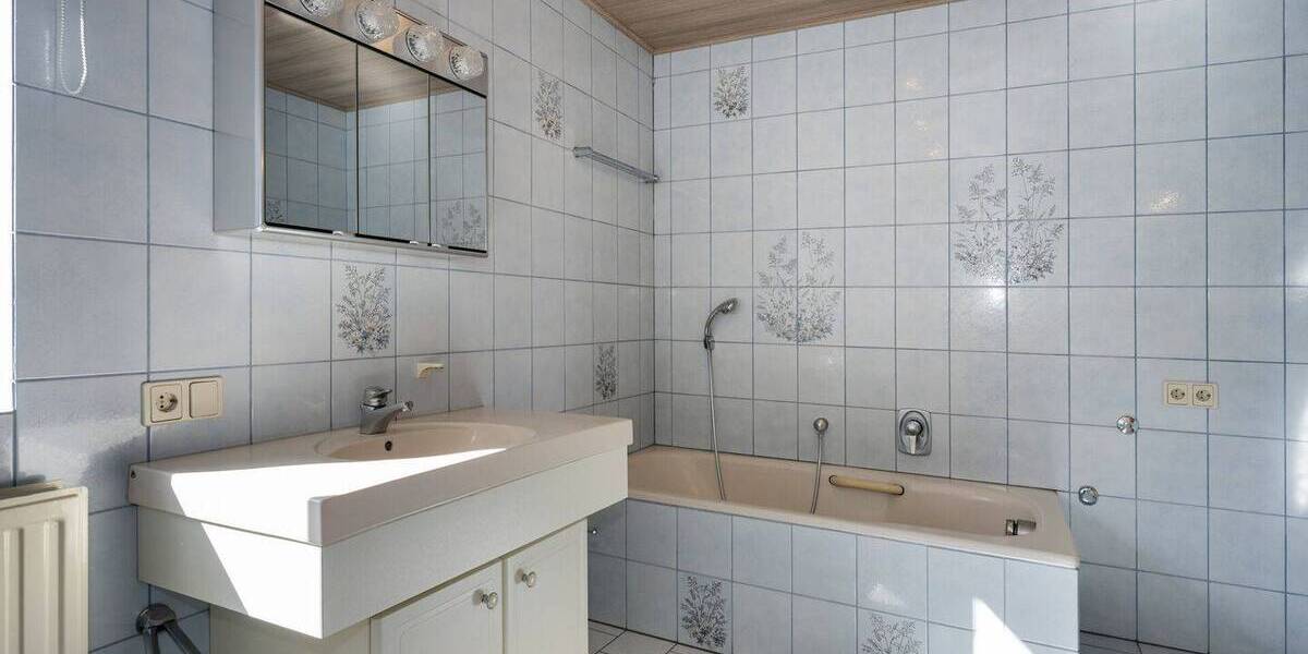 Einfamilienhaus Gangelt / Niederbusch Niederbusch - 6 Zimmer, 143 m&sup2;, 249.000&euro; | Angebot:26161260