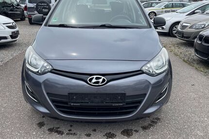 Hyundai i20 177.000 km 2.550 &euro; Aachen 52070
