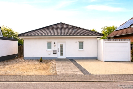 SCHON RESERVIERT! Bungalow in Nideggen. Baujahr 2017, freistehend. Ruhige Lage. Niedrigenergiehaus! - Haus Nideggen Eifel | Angebot:25922122