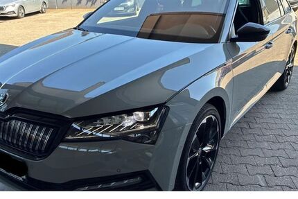 Skoda Superb 87.272 km 27.970 &euro; Aachen 52078