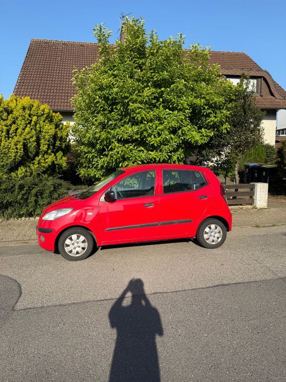 i10