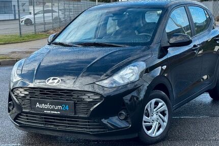 Hyundai i10 5.800 km 13.899 &euro; Jülich 52428
