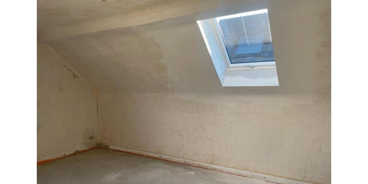 Dachgeschoßwohnung Aachen Aachen-Mitte - 3 Zimmer, 72 m&sup2;, 900&euro; | Angebot:25793347