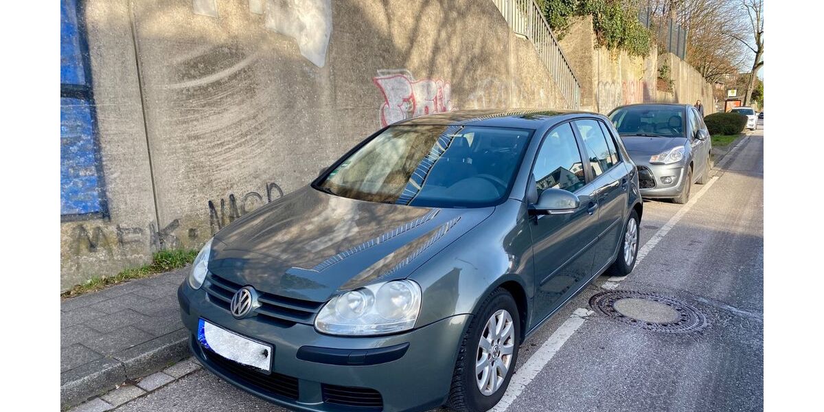 VW Golf 172.000 km 2.100 &euro; Aachen 52074