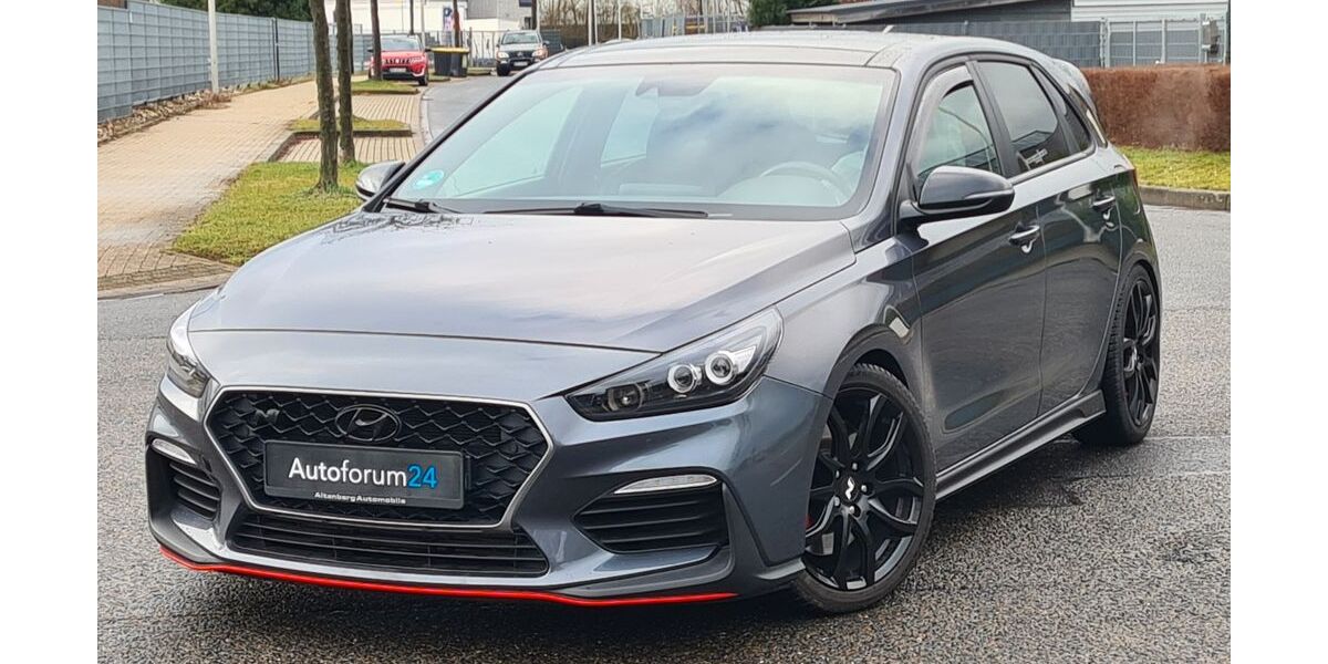 Hyundai i30 94.000 km 19.899 &euro; Jülich 52428