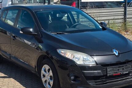 Renault Megane 191.368 km 2.500 &euro; Düren 52353