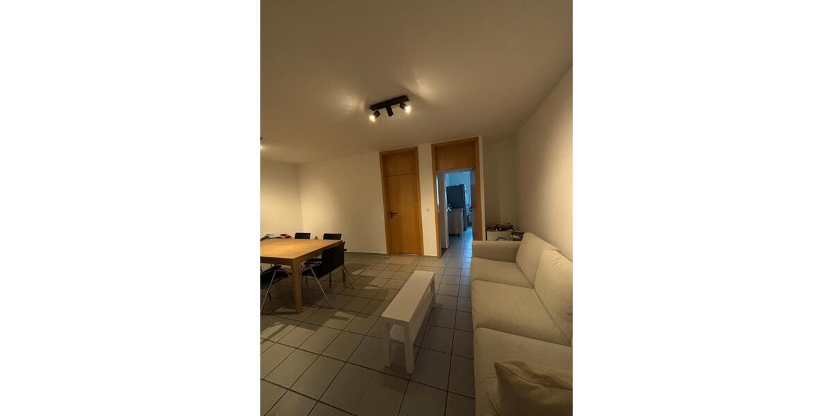 Etagenwohnung Aachen Aachen-Mitte - 5 Zimmer, 50 m&sup2;, 460&euro; | Angebot:25591773