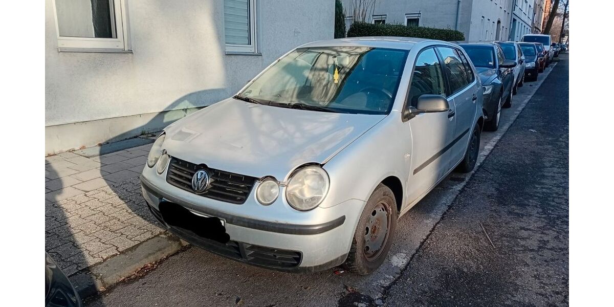 VW Polo 182.000 km 700 &euro; Aachen 52068