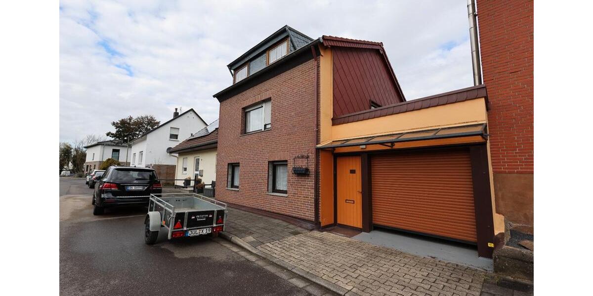 Reihenhaus Niederzier - 1 Zimmer, 95 m&sup2;, 178.000&euro; | Angebot:26791250
