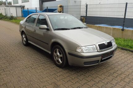 Skoda Octavia 153.000 km 2.990 &euro; Eschweiler 52249