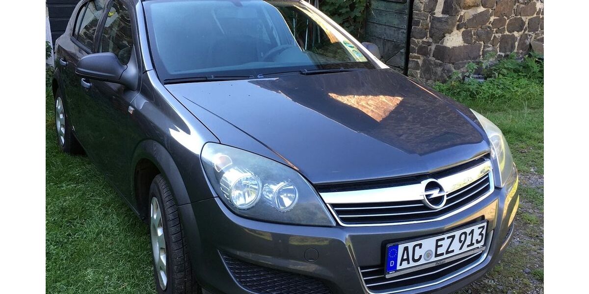 Opel Astra 198.000 km 3.300 &euro; Aachen 52076