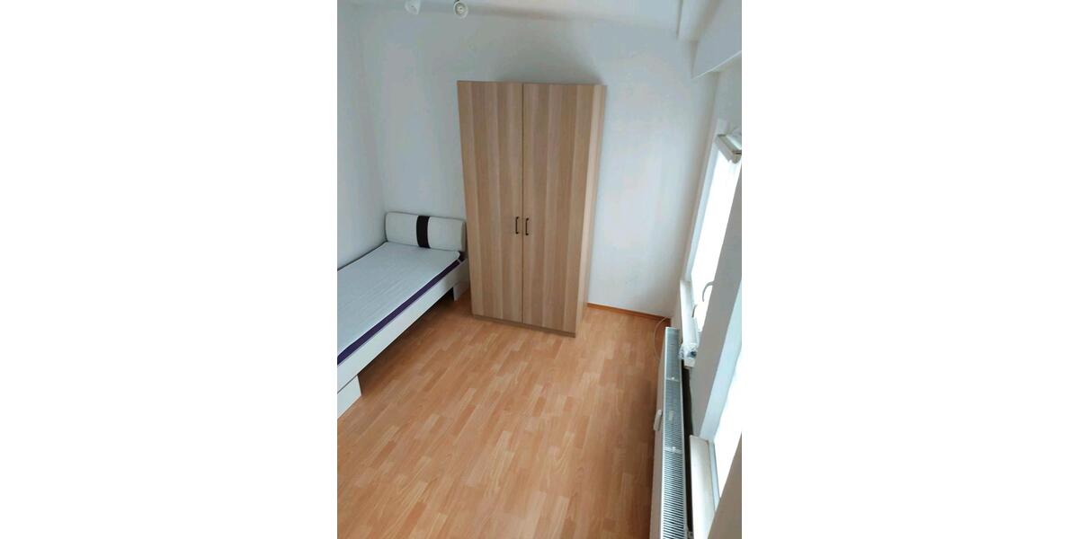 Erdgeschoßwohnung Geilenkirchen - 1 Zimmer, 33 m&sup2;, 410&euro; | Angebot:25725319