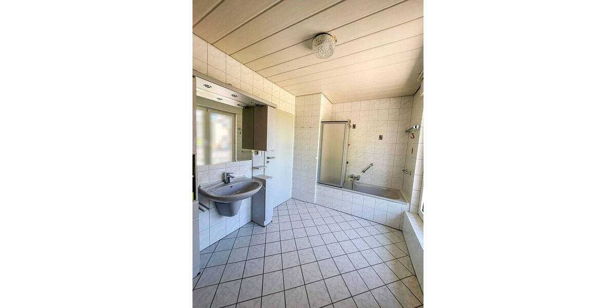 Mehrfamilienhaus, Wohnhaus Baesweiler - 1 Zimmer, 270 m&sup2;, 638.000&euro; | Angebot:26798513