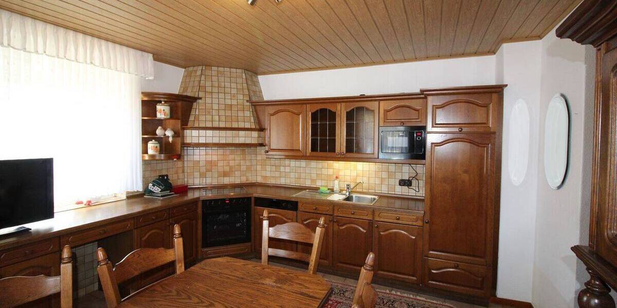 Mehrfamilienhaus, Wohnhaus Geilenkirchen Lindern - 6 Zimmer, 124 m&sup2;, 229.000&euro; | Angebot:25728232