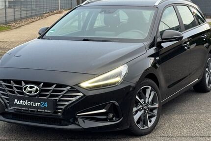 Hyundai i30 90.000 km 15.499 &euro; Jülich 52428