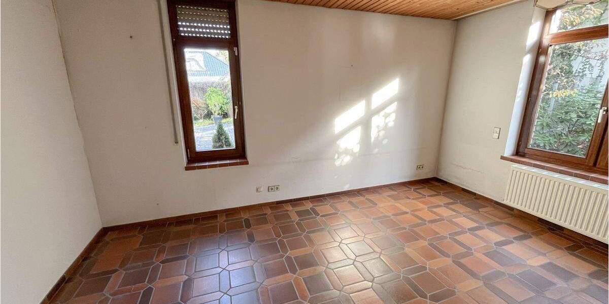 Bungalow Aachen Aachen-Mitte - 6 Zimmer, 155 m&sup2;, 1.175.000&euro; | Angebot:25773305