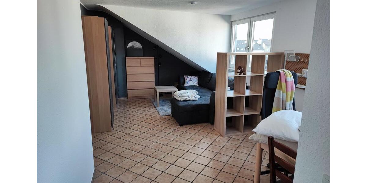 2-Raum in zentraler Lage, möbliert - Eigennutzung oder Vermietung 2 zimmer