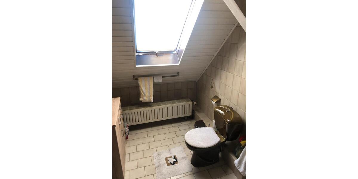 Reihenhaus Eschweiler - 5 Zimmer, 145 m&sup2;, 1.500&euro; | Angebot:25627974