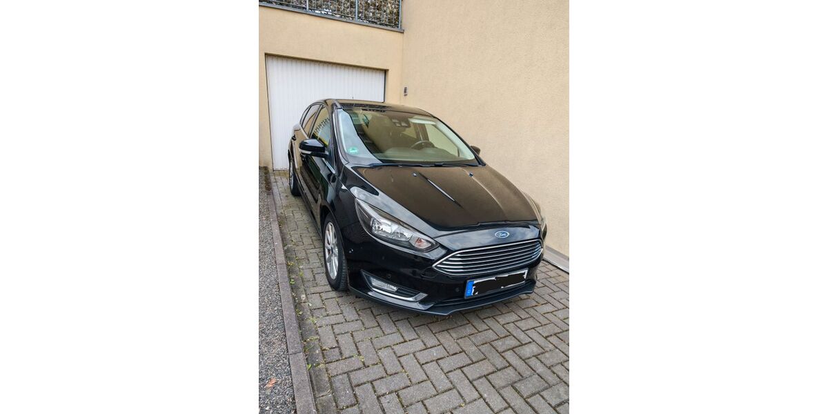 Ford Focus 119.000 km 8.900 &euro; Alsdorf 52477