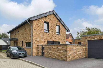 Modernes Einfamilienhaus von 2023 mit Garten, Garage & viel Platz zum Wohlfühlen!