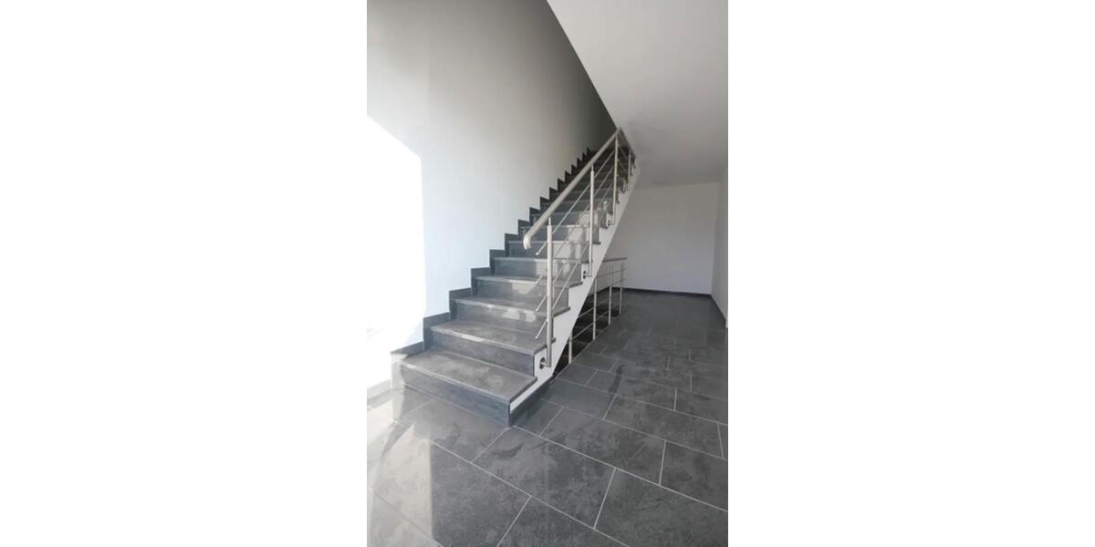 Dachgeschoßwohnung Düren Mariaweiler-Hoven - 2.5 Zimmer, 78 m&sup2;, 1.240&euro; | Angebot:26147728