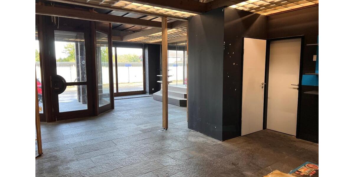 Schönes Ladenlokal zu vermieten zimmer