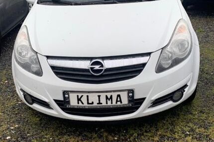Opel Corsa 136.000 km 4.750 &euro; Roetgen 52159