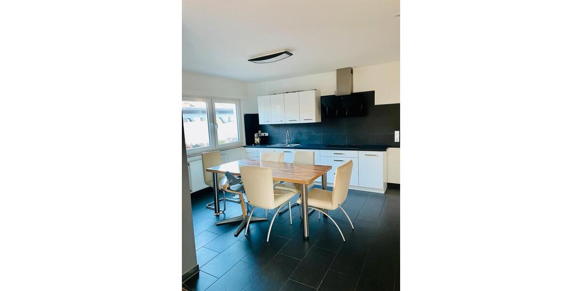 Freistehender Bungalow mit großem Gartengrundstück 5 zimmer