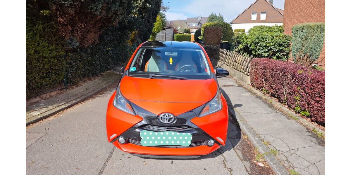 Toyota Aygo (X) 75.932 km 6.200 &euro; Alsdorf 52477