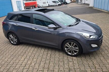 Hyundai i30 179.000 km 7.000 &euro; Aachen 52068