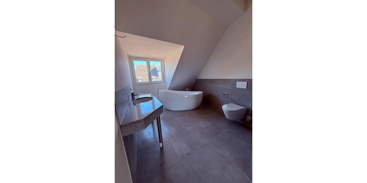 Einfamilienhaus Aachen Aachen-Mitte - 3 Zimmer, 104 m&sup2;, 2.110&euro; | Angebot:26288166